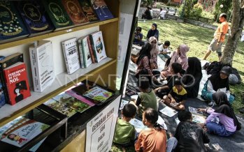 Kiat membangun budaya membaca dalam keluarga