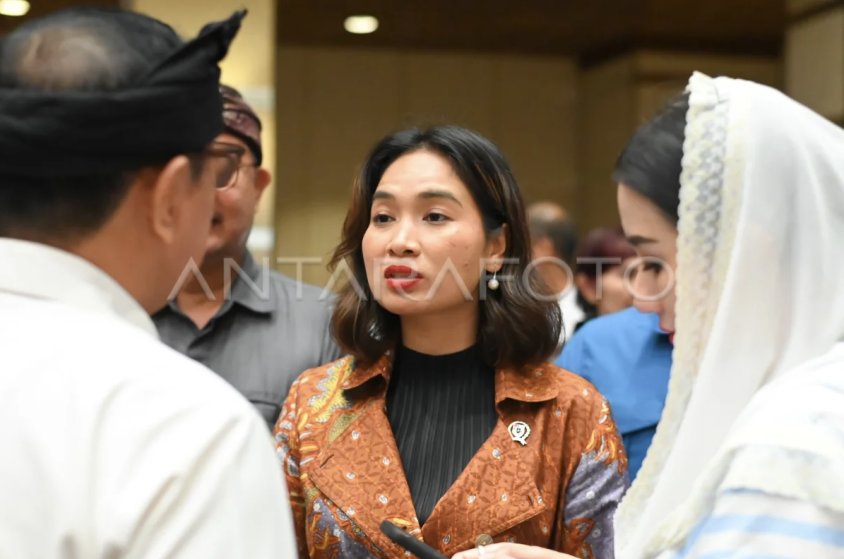 Wamenpar sebut peran perempuan untuk jaga ketahanan pariwisata